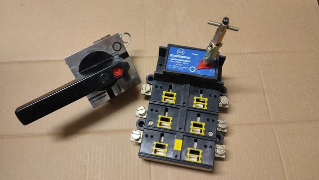 Interruttore sezionatore 3 poli CGE VC4P 160A