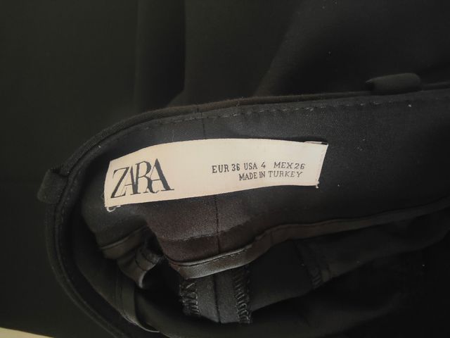 Pantalón asimétrico vestir