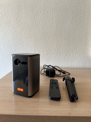 Mini Proyector con smartTv (nuevo)