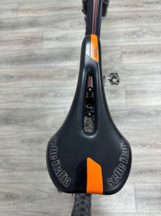 Bicicleta de montaña ktm