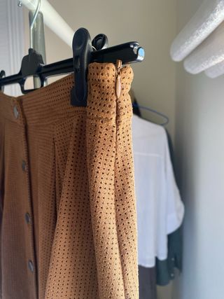 Minifalda marrón de ante de Zara