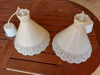 2 tulipas de techo grandes