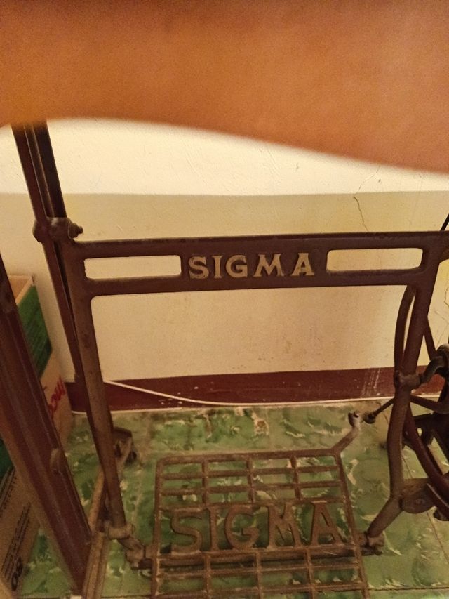 Máquina de coser sigma