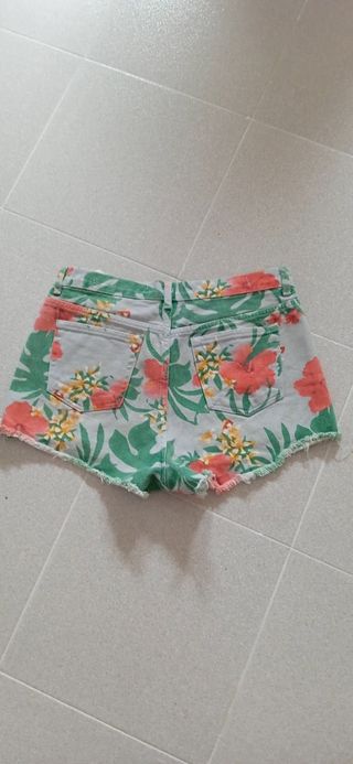 Pantalón short Zara premium