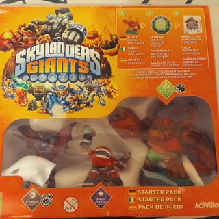 Nintendo 2Ds con funda, starter pack de skylanders