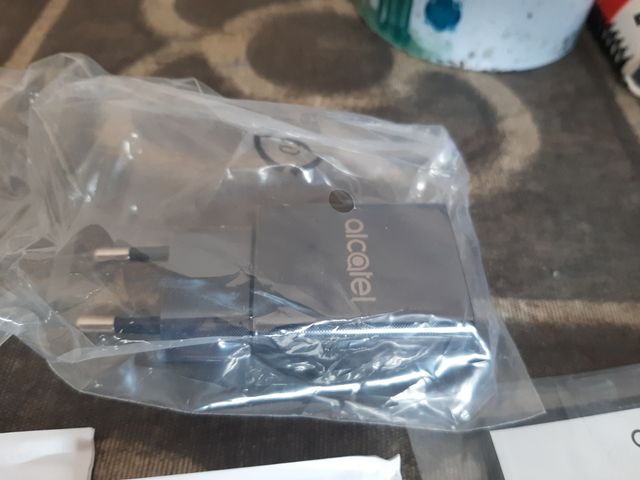 Router Alcatel  Airbox.home 4G