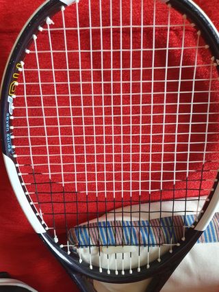 Raqueta tenis.  Artengo