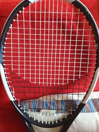 Raqueta tenis.  Artengo