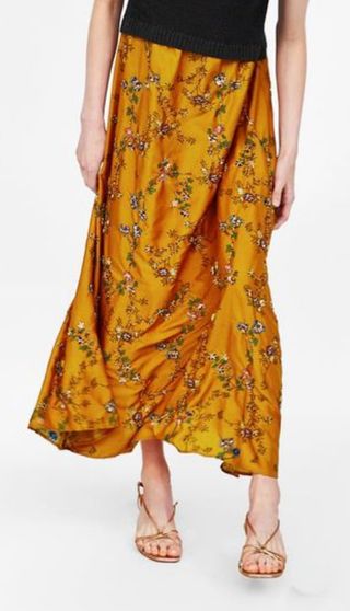 Vestido abalorios Zara