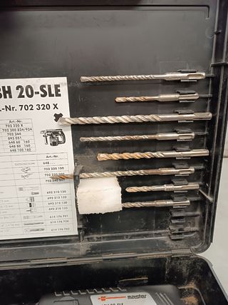 Maquina wurth taladrar baterias 24v 1'7Ah