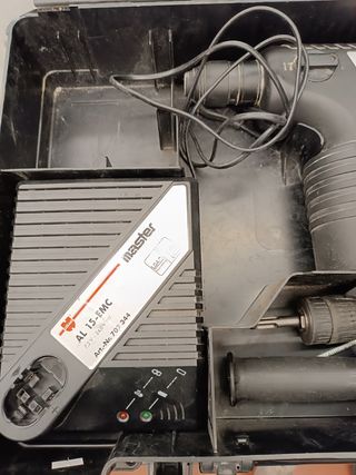 Maquina wurth taladrar baterias 24v 1'7Ah