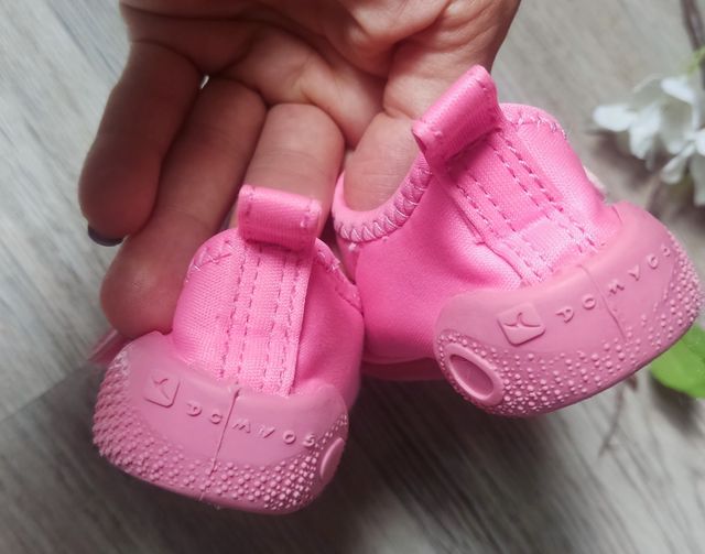 Escarpines cangrejeras rosas domyos 21