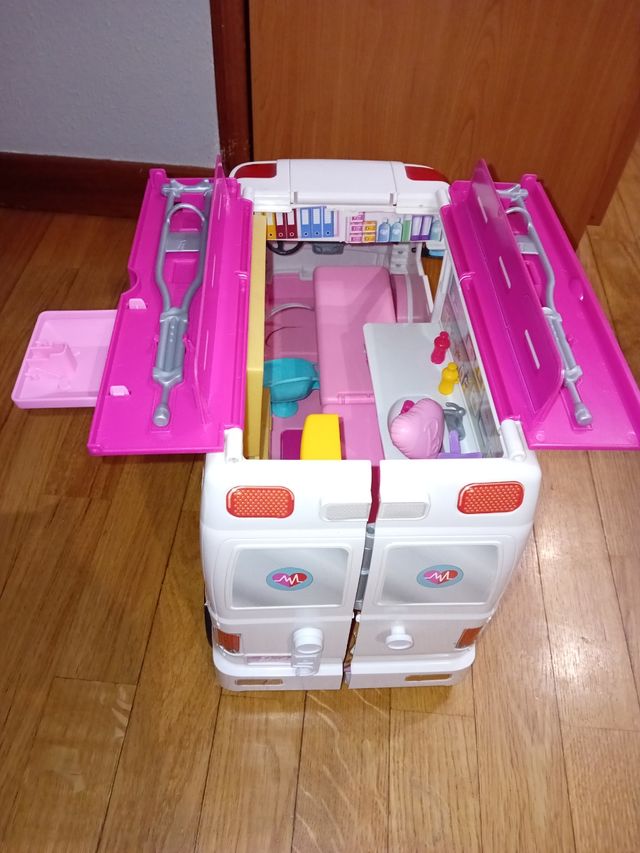 AMBULANCIA DE LA BARBIE