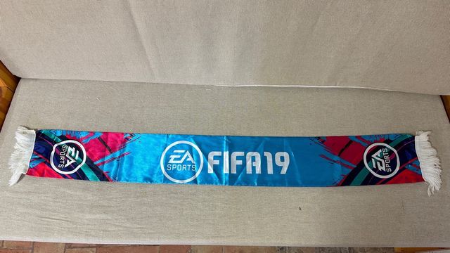 Bufanda oficial FIFA 19 ea sports