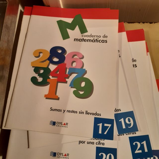 Cuaderno vacaciones 2 curso matemáticas