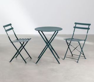 Mesa y dos sillas terraza con dos cojines