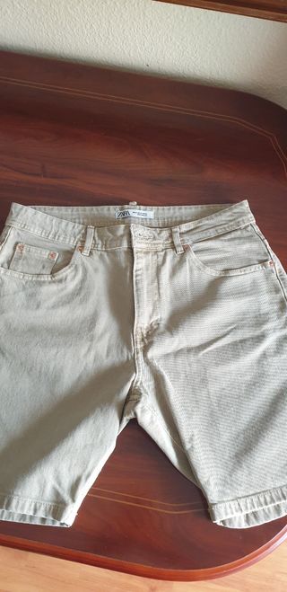 pantalones vaqueros cortos