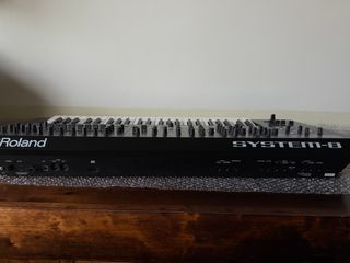 Roland System-8 Plug-Out Sintetizador