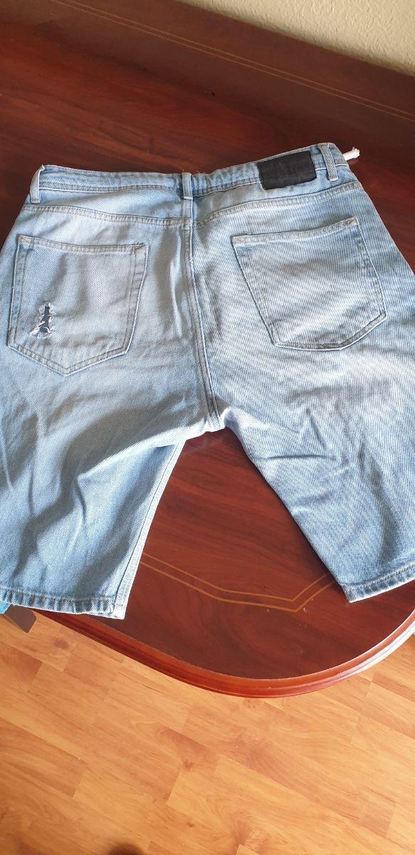 Pantalon vaquero corto hombre