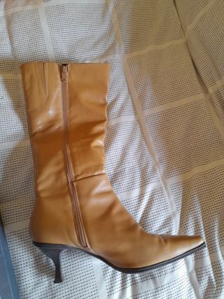 Botas altas de piel