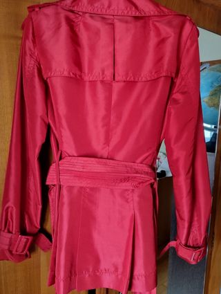 Parka roja T-M
