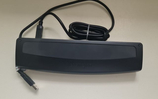 Teclado, ratón y ladrón de puertos USB