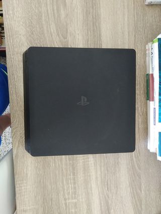 PS4 Slim 1 tb