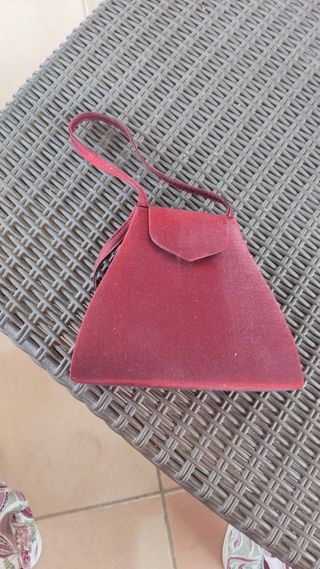 Bolso pochette burdeos