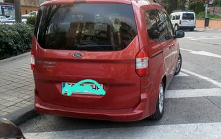 Ford Grand Tourneo Connec 2015