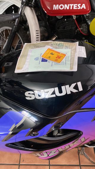 Suzuki gsx750f