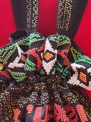 Controllare il sito a disposizione tantissime bors