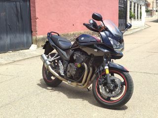 Suzuki Bandit 650 S