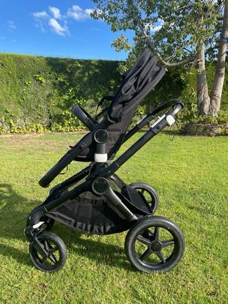Bugaboo Fox 2 Capazo y Silla de paseo