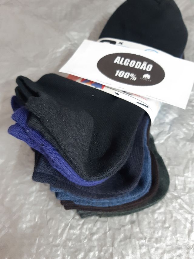 13 pares de meias curtas em algodão