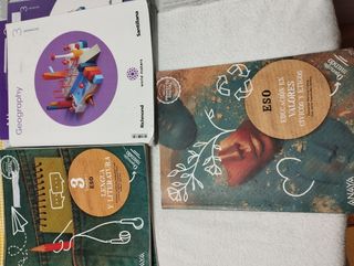 Libros 3° eso-15 eur uno, 25 eur dos