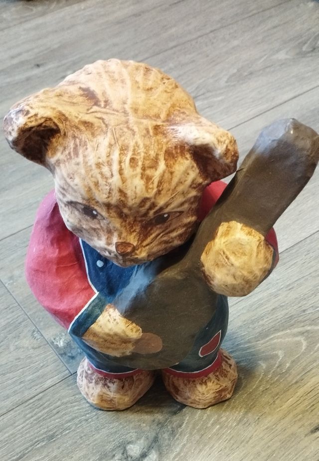 Oso de Papel Maché pintado a mano. Años 80