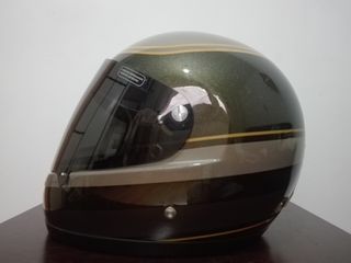 casco moto nzi street track. Color verde.