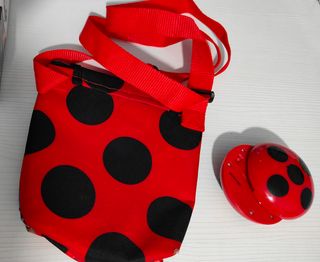Bolso Ladybug y teléfono juguete