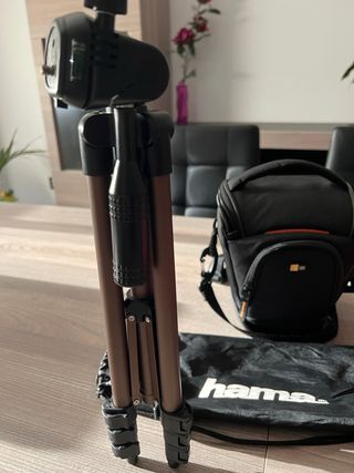 Camara CANON 1300D + Accesorios