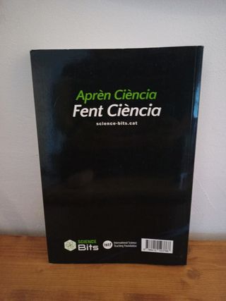 Libro de biología i geología en catalán 3⁰de la es