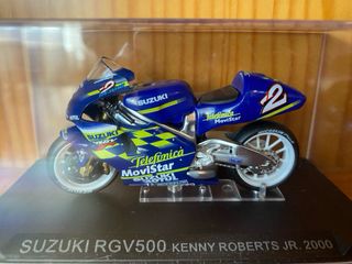 Suzuki RGV500 escala 1/24