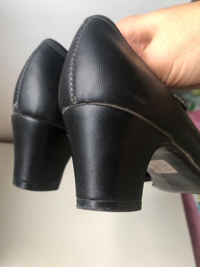 Zapatos flamenco T 34 hechos en España