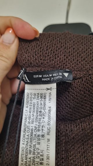 Pantalón canalé Zara