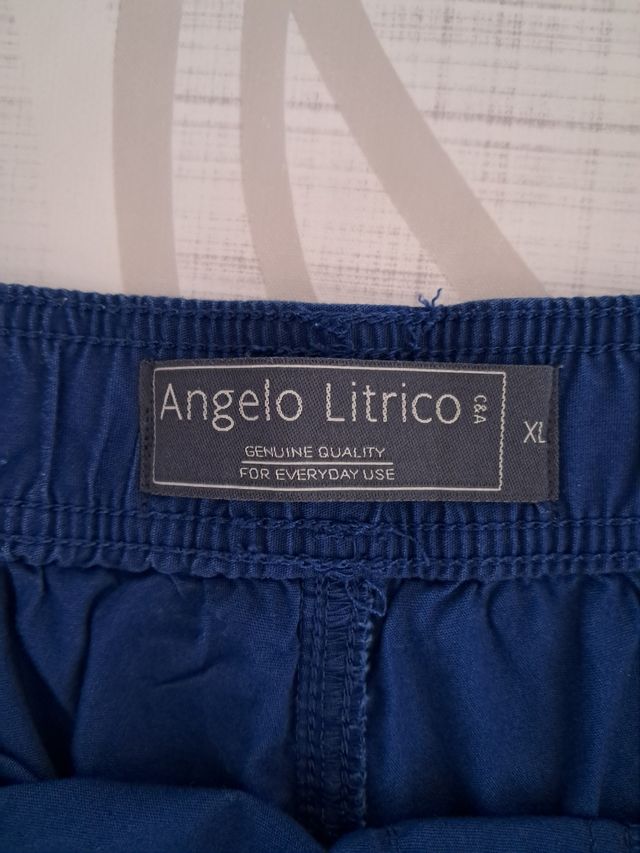 Pantalón corto azul XL