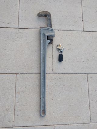 Llave stylson grande