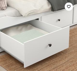 Cama doble y divan HEMNES IKEA