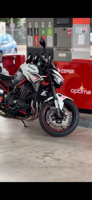 Kawasaki z900 full
