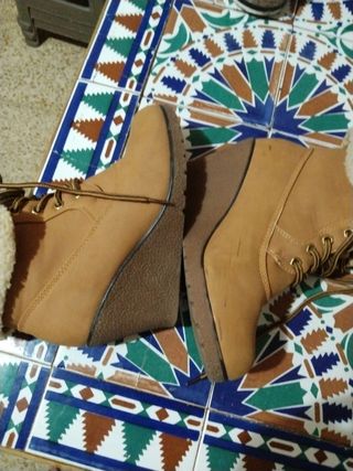 Botines de mujer cuña 