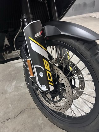 husqvarna 901 norden nueva con extras