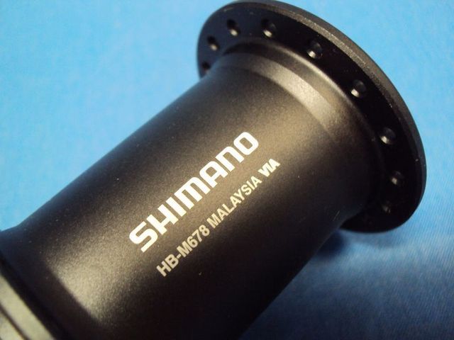 NUEVO Buje SHIMANO SLX M678E 15x100mm Centerlock